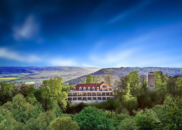 Kluet Hotel